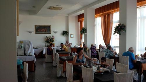Hotel Europa Gabicce Mare Buitenkant foto