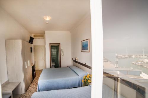 Hotel Europa Gabicce Mare Buitenkant foto