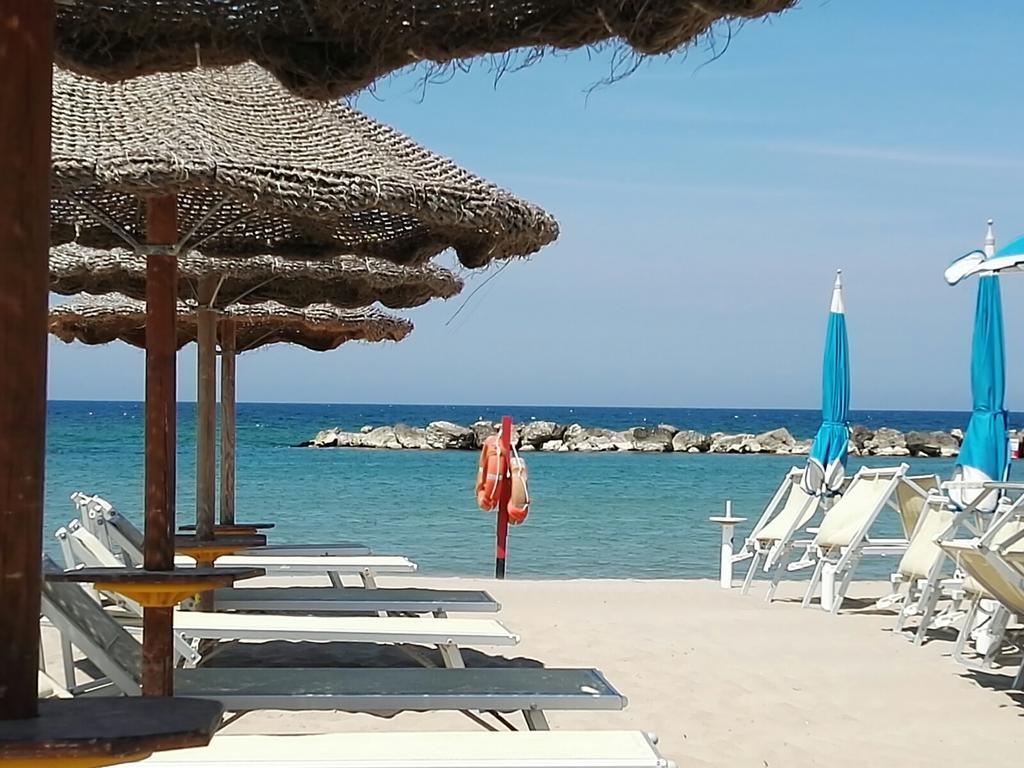 Hotel Europa Gabicce Mare Buitenkant foto